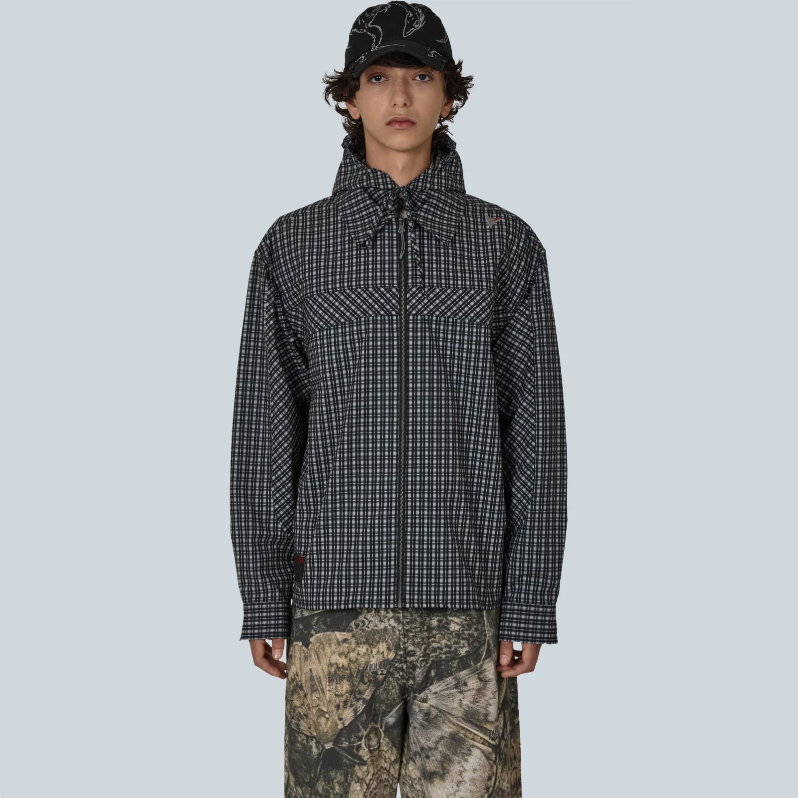 AAIR FLOWEAVE PRINTED CHECK LONG SLEEVE HOODED SHIRT - ANTHRACITE - Image 3