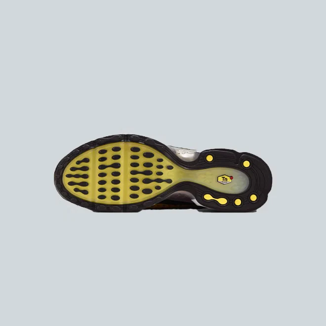 AIR MAX PLUS VII - VARSITY MAIZE - Image 6