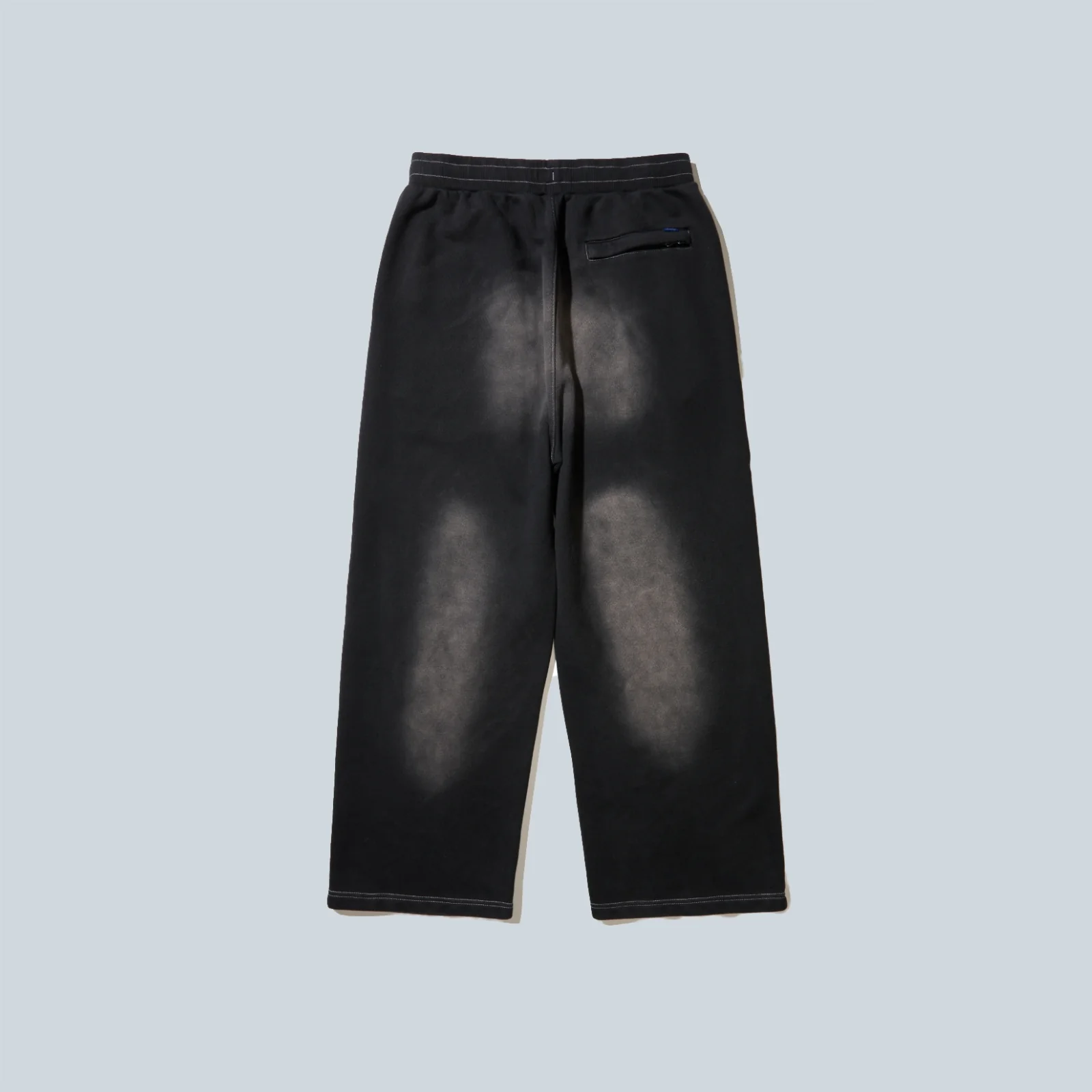 COLLEGIATE OPEN HEM SWEATPANT - BLACK - Image 2