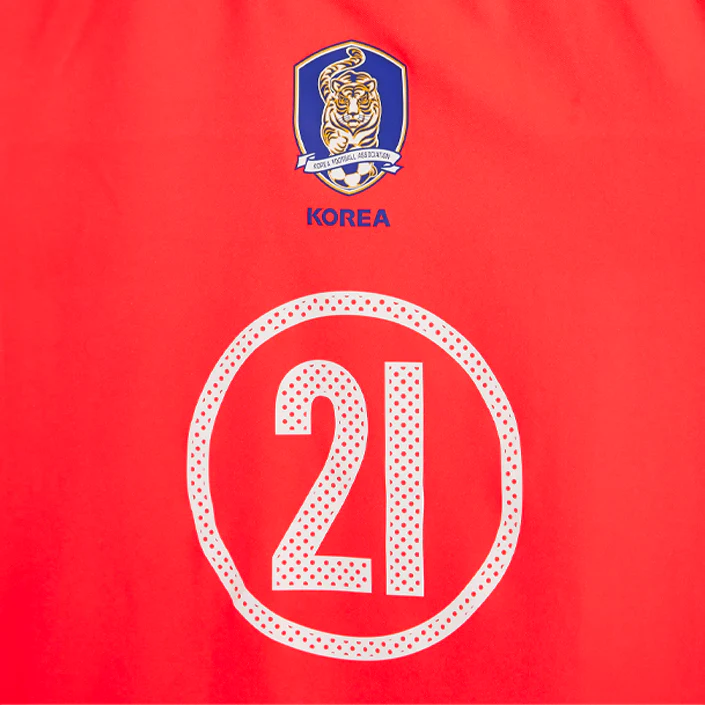 PARK JI-SUNG SOUTH KOREA 2004 TOTAL 90 REISSUE - PINK - Image 3
