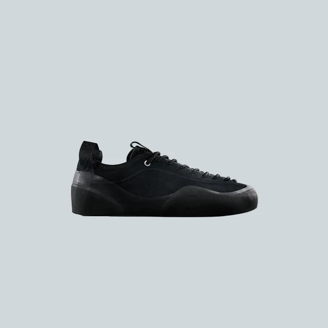 1PM - BLACK / BLACK