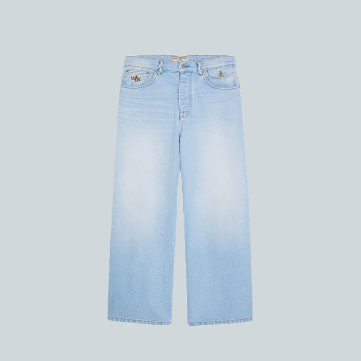 LIGHT WASH BAGGY JEANS - LIGHT BLUE